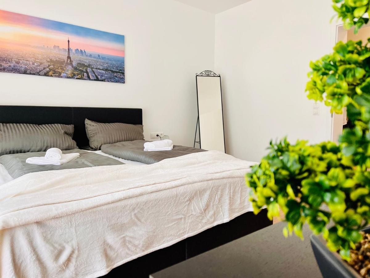 Idyllische Ferienwohnung Mit Balkon & Ausblick Arzbach ภายนอก รูปภาพ