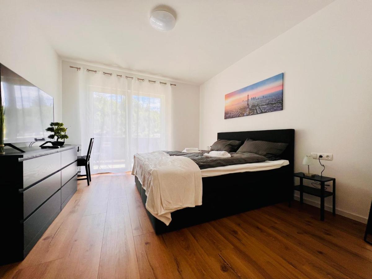 Idyllische Ferienwohnung Mit Balkon & Ausblick Arzbach ภายนอก รูปภาพ