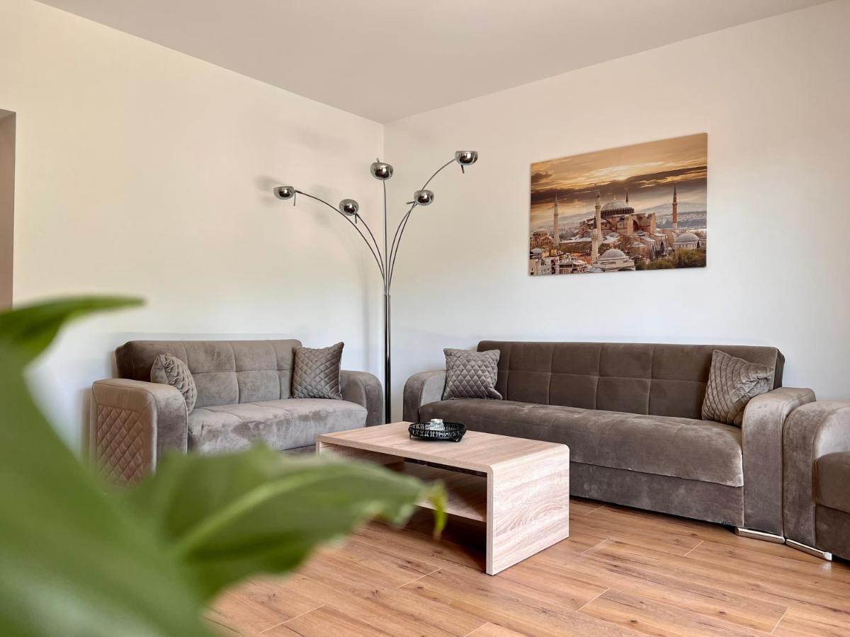 Idyllische Ferienwohnung Mit Balkon & Ausblick Arzbach ภายนอก รูปภาพ