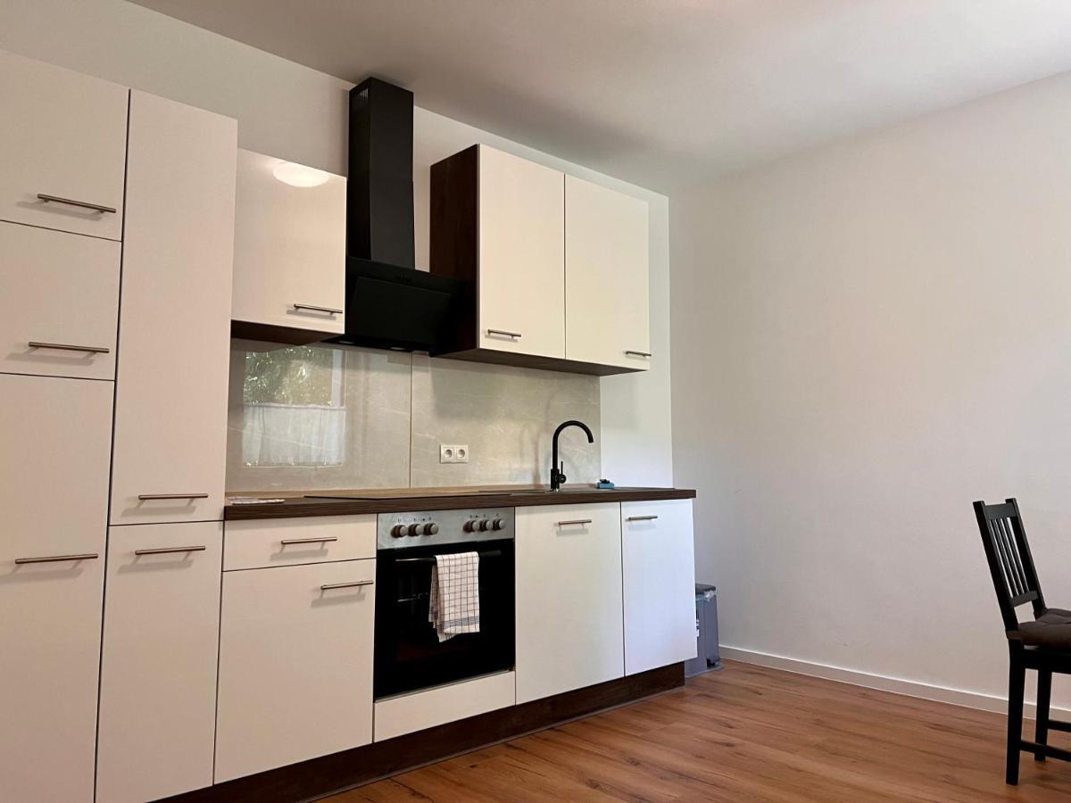 Idyllische Ferienwohnung Mit Balkon & Ausblick Arzbach ภายนอก รูปภาพ